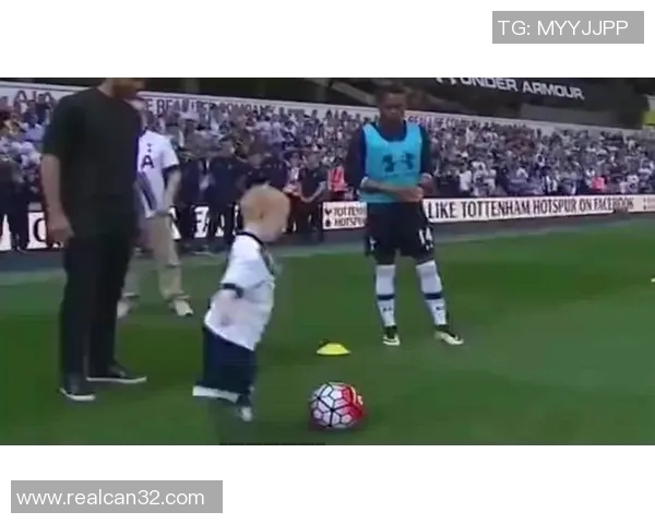 兴义足球球星七哥是谁 他在球场上的传奇经历揭秘